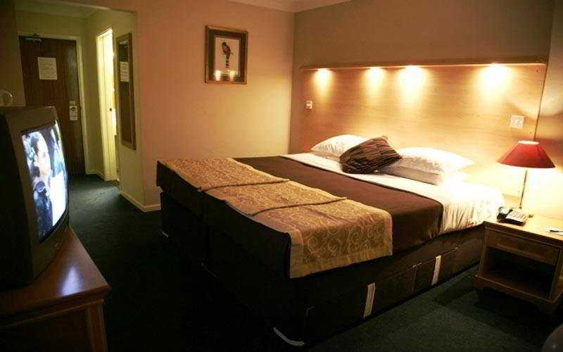 Oyo Osterley Park Hotel Isleworth Eksteriør billede