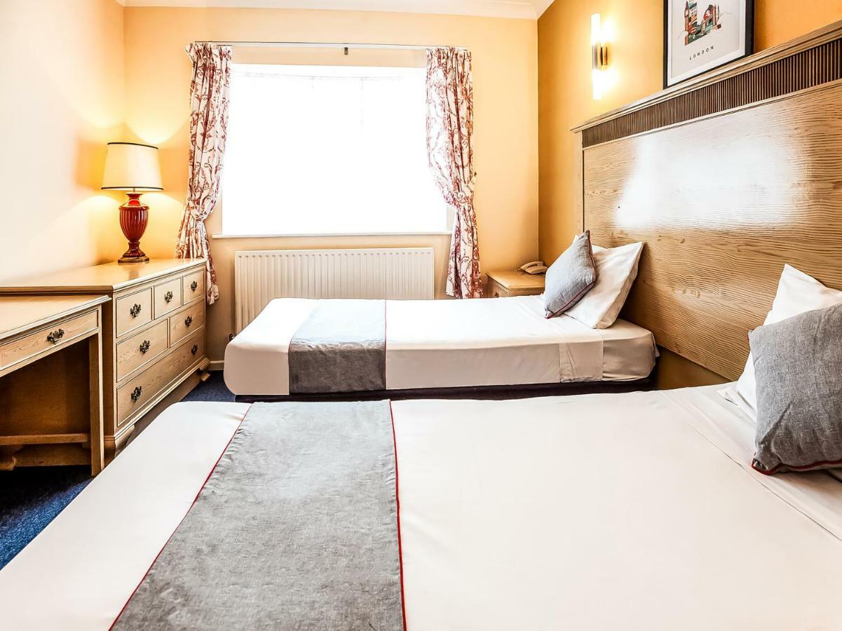 Oyo Osterley Park Hotel Isleworth Eksteriør billede