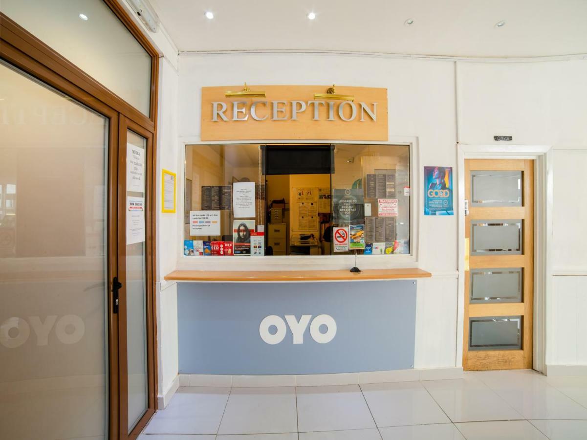 Oyo Osterley Park Hotel Isleworth Eksteriør billede
